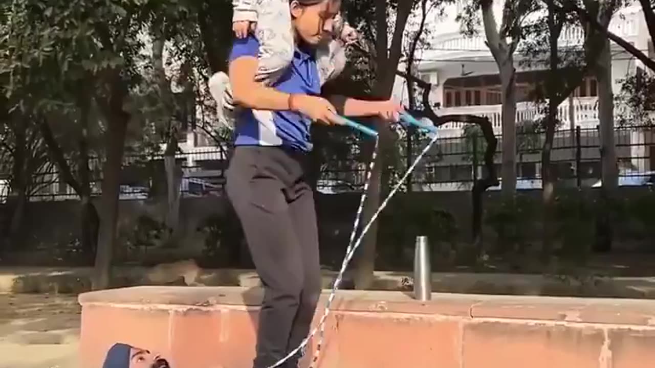 Family Jumps Rope Together