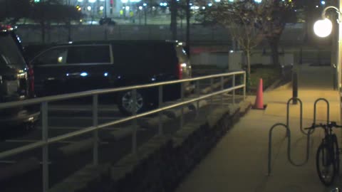 1669HQOB01SouthwestWalkway_2021-01-05_03h40min01s523ms.mp4