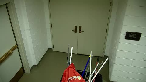 7111CVCULElevator#3nearHVC127_2021-01-06_22h20min03s070ms.mp4