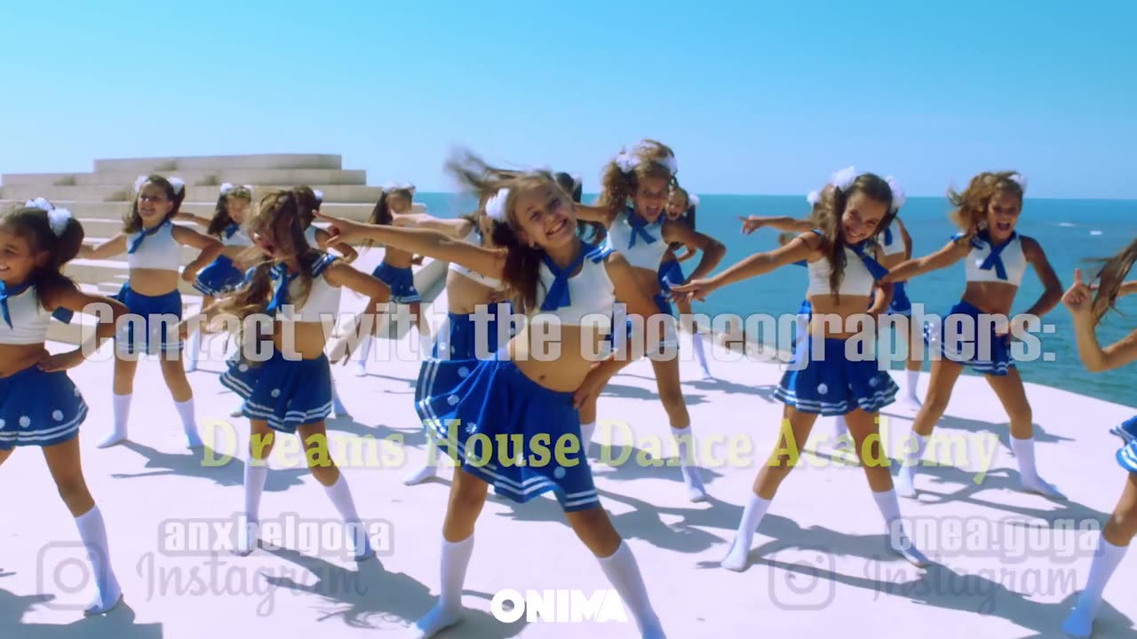 Baby Shark - Best Kids Dance Version