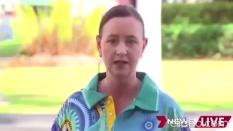 Woman interrupts press conference with the truth