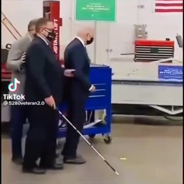 Blind leading the blind!