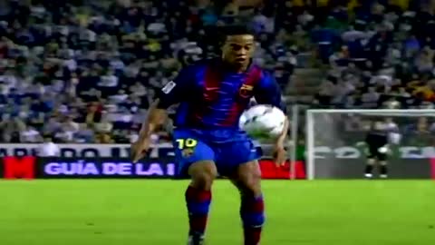 Ronaldinho Gaúcho - 5 Ways to Destroy your Opponent