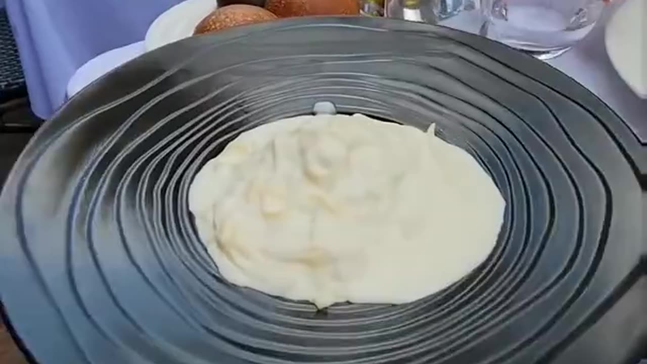 French Chef makes Pasta from Giant Cheese Wheel on Paris Street #shorts #paris #pasta