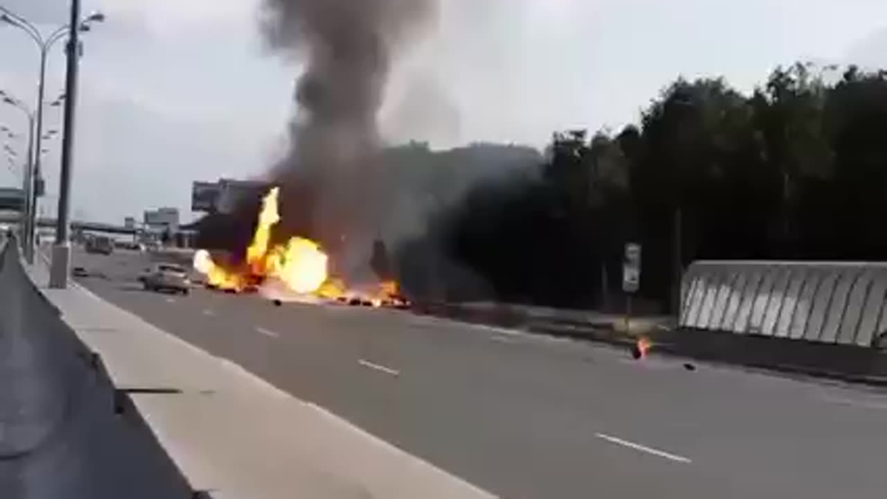 전기파 폭발 영상