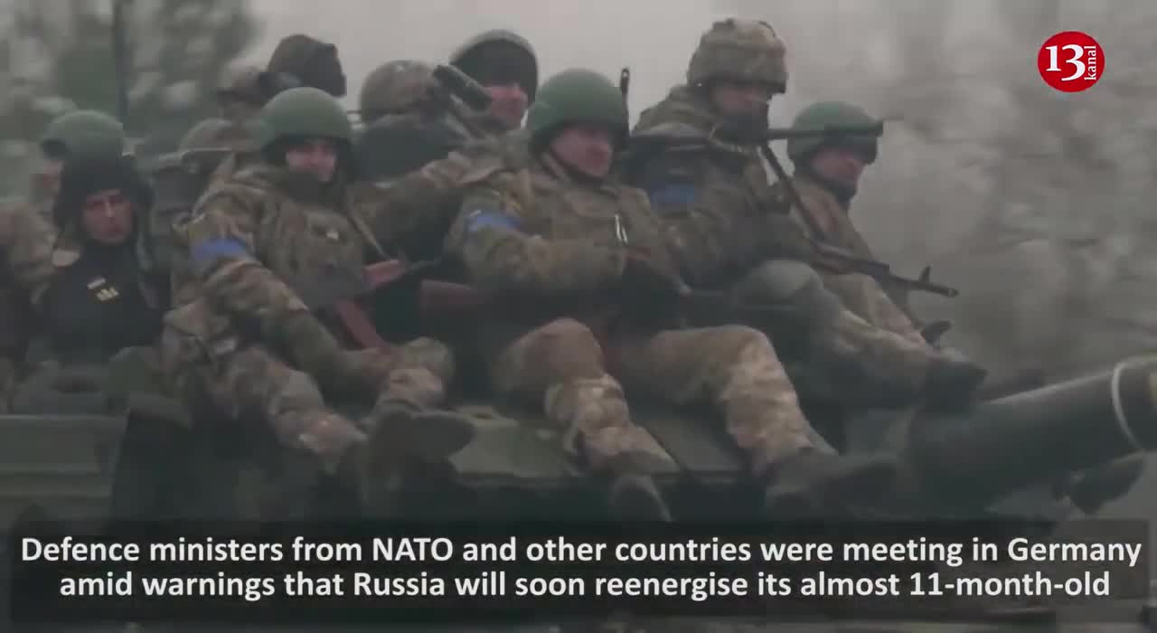 Ukrainian tanks, armored vehicles on Belarus border - "We need new tanks for attack"