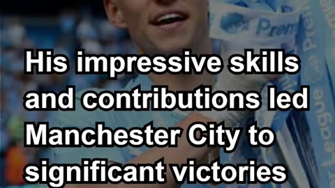 Phil Foden Crowned PFA Player of the Year for Exceptional Performance