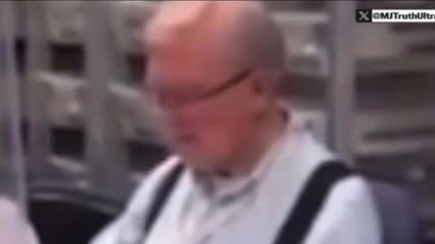 Washington State Republican Observer REMOVED for not Wearing a Mask — BUT look at the the Dude they caught Counting Ballots, on Video, with NO MASK 🤦🏻‍♂️