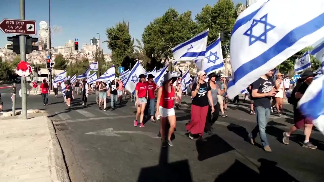 Israelis hold rival rallies ahead of key Knesset vote