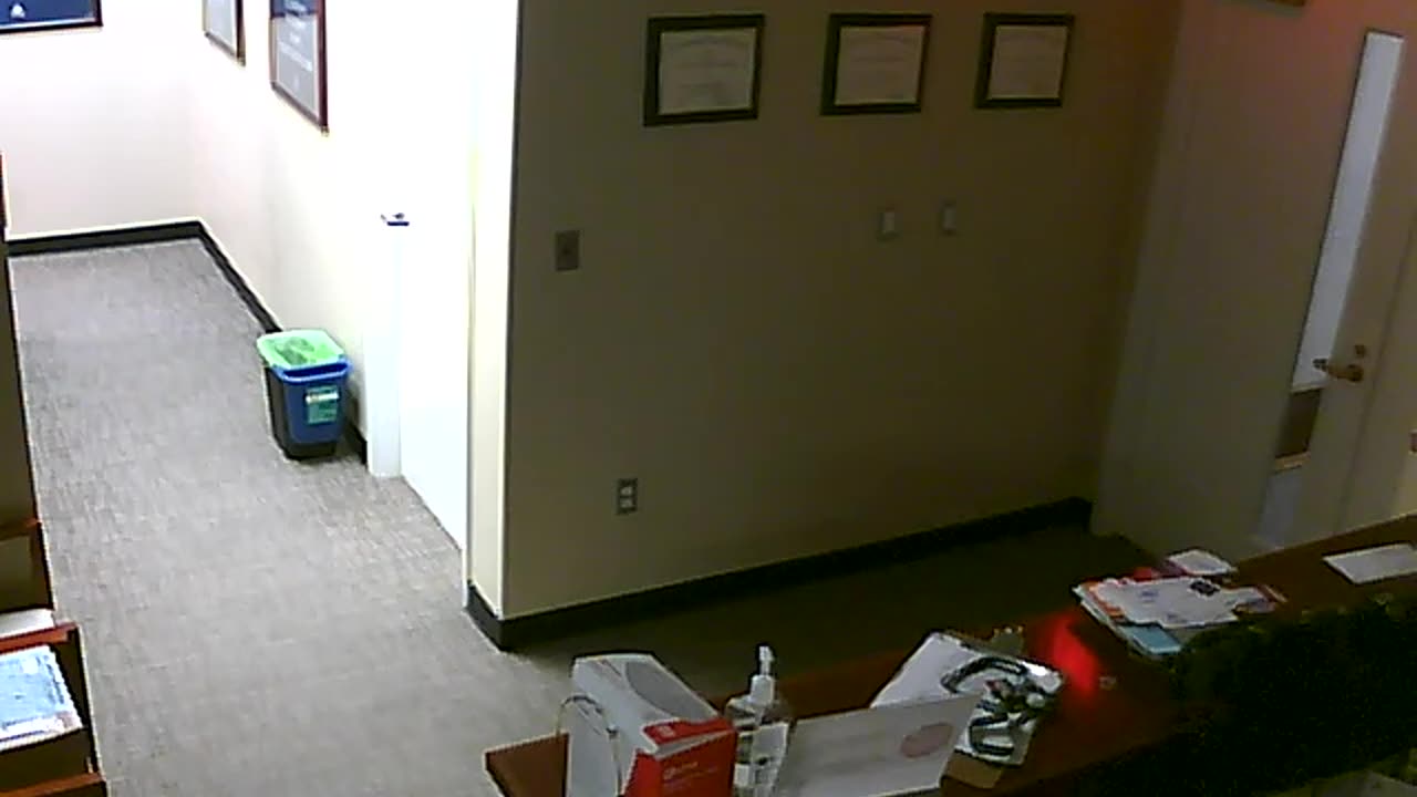 8027FCOB05Suite520AOC-OSPLobby_2021-01-05_18h40min02s393ms.mp4