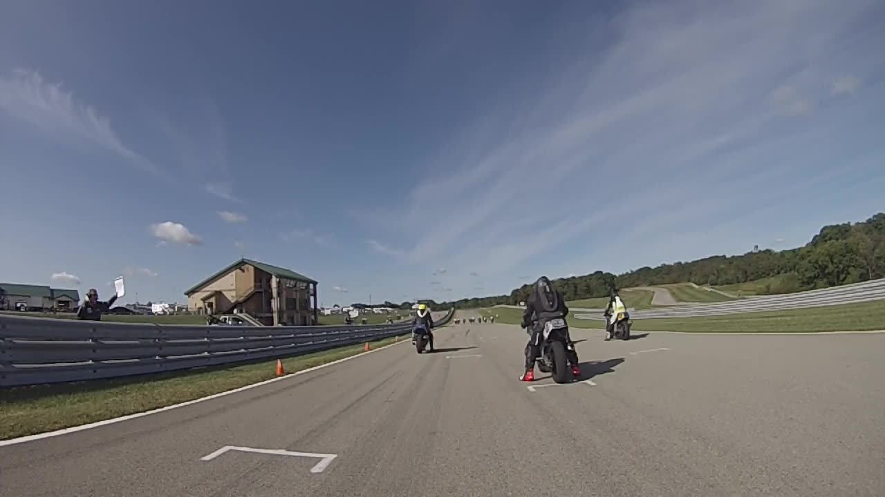 YAMAHA FZR400 PITTRACE