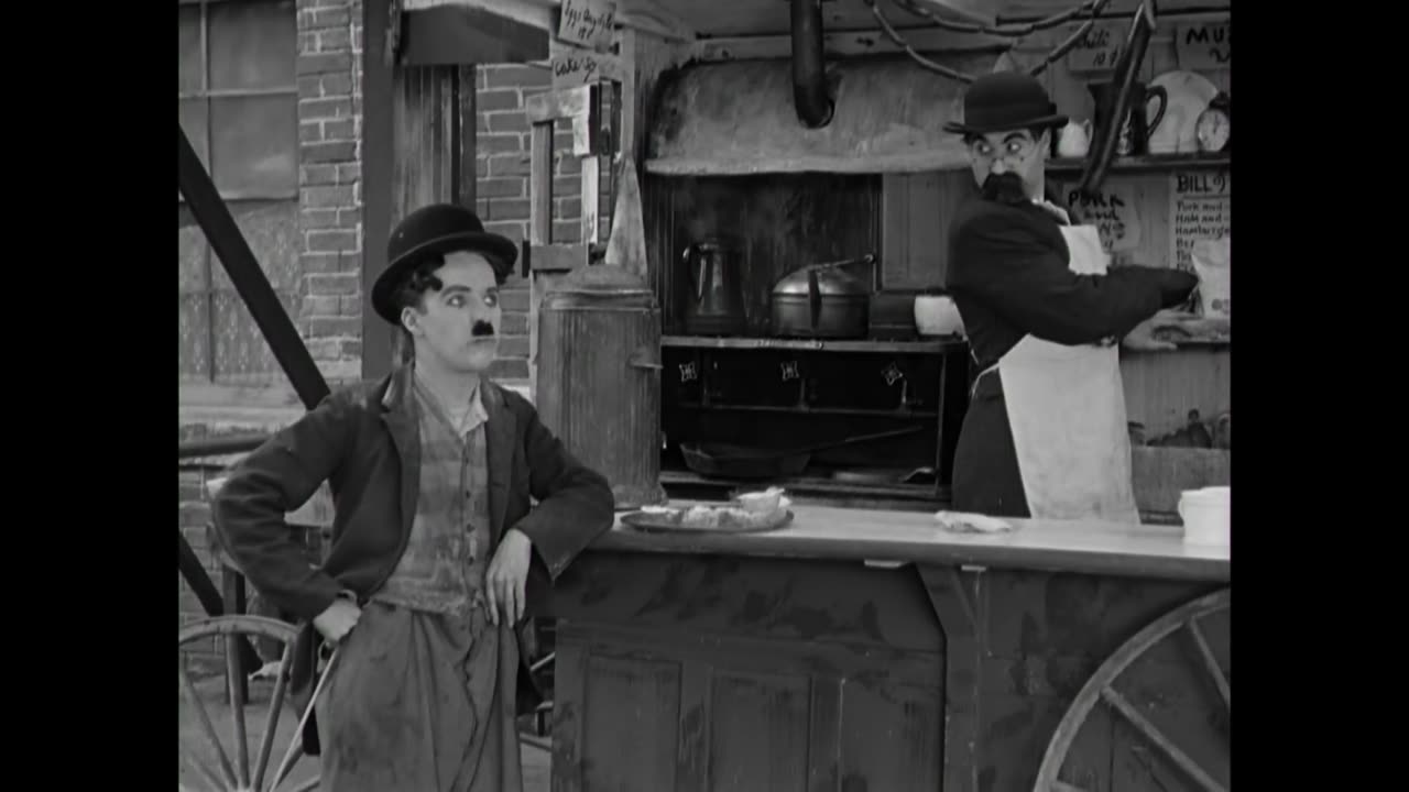 Chaplin Charlie comedy scenes