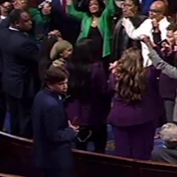 Closer Look: Democrats Rally Around Vicious Jew-Hater Rashida Tlaib after Congress Votes to Censure