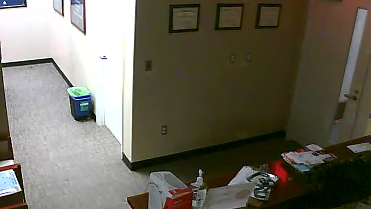 8027FCOB05Suite520AOC-OSPLobby_2021-01-05_16h40min02s257ms.mp4