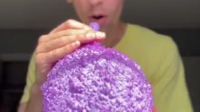 Super Satisfying Balloon!!🤩