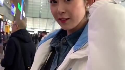 FASHION STREET CHINESE.....BEAUTIFUL