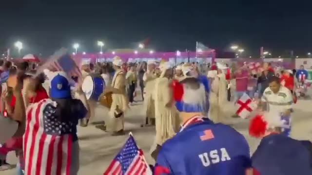 Qatar: Musicians play Katyusha at the World Cup