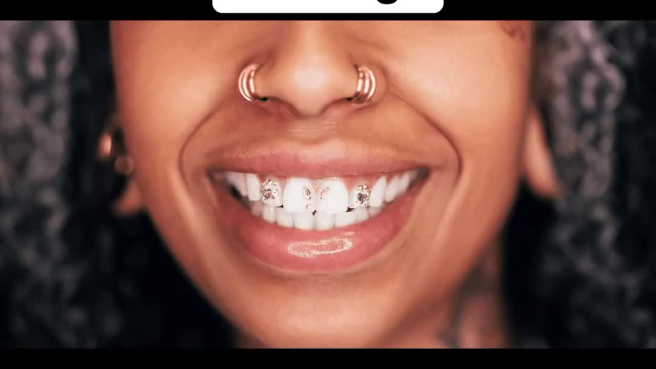 TEETH REVEAL