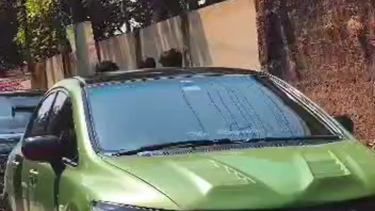 Auto expo SiT 9