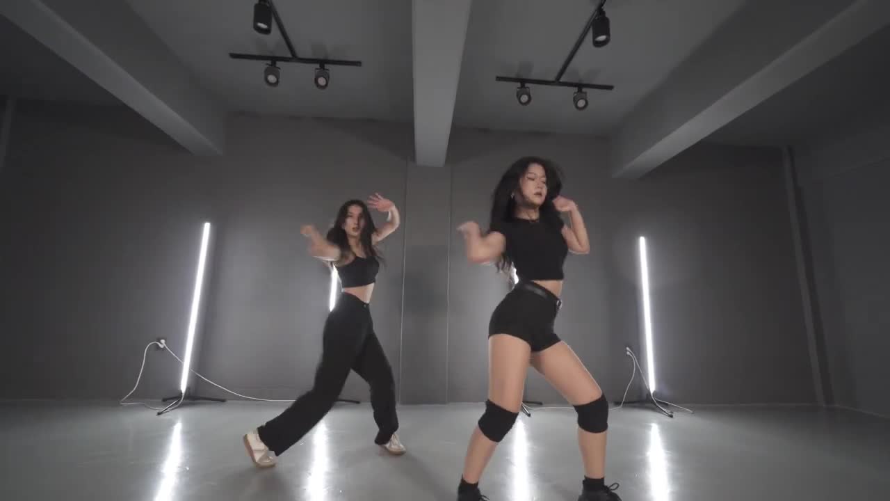 Ariana Grande - Dangerous Woman│DANCE COVER │