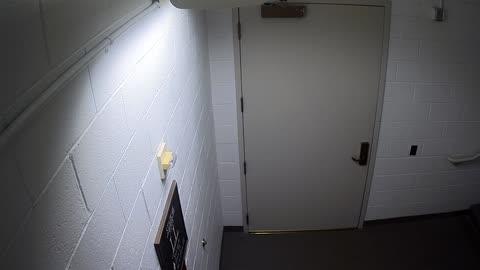 7043CVCLLStair48_2021-01-06_05h20min01s187ms.mp4