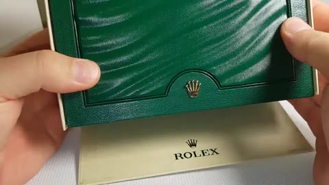 REVIEW OF UNIQUE ROLEX ANTIQUE WRIST WATCH