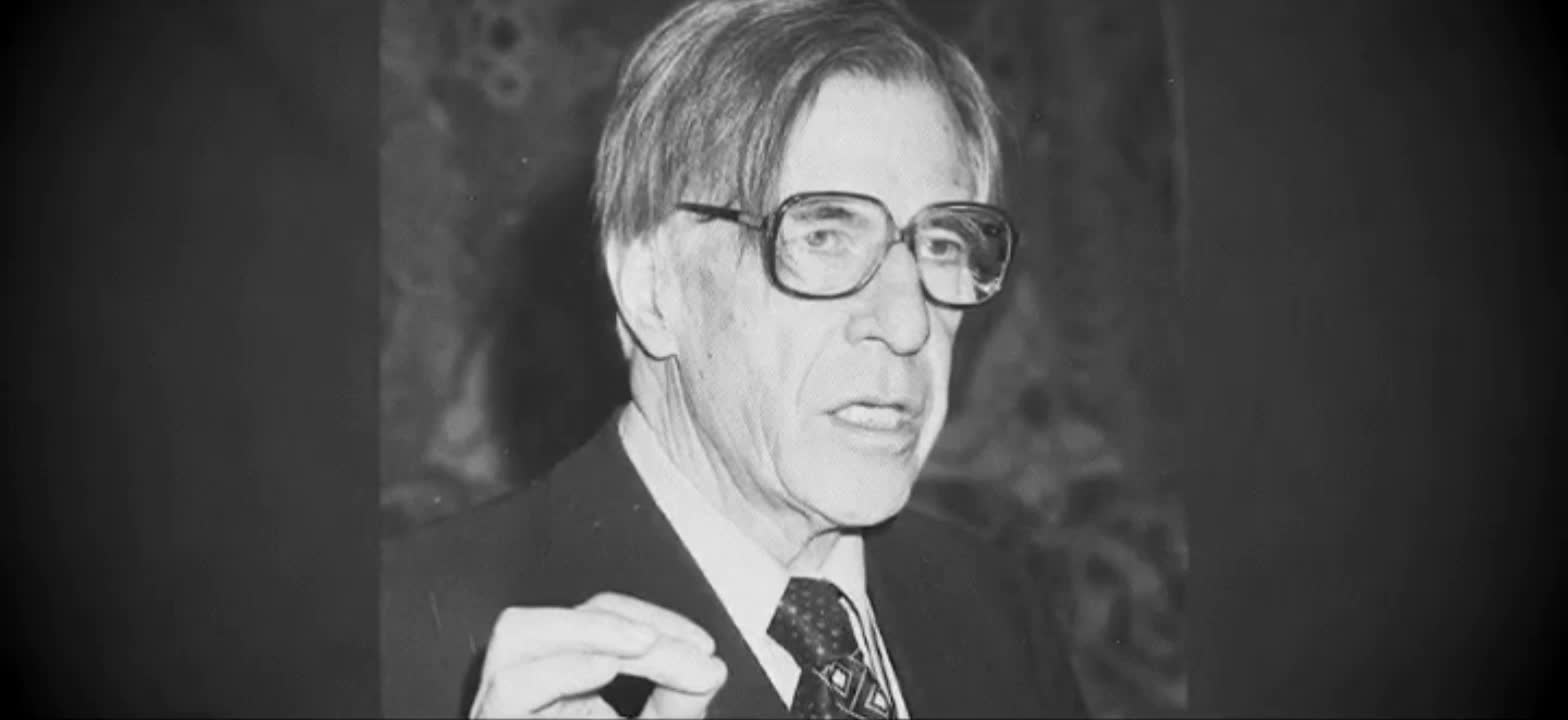 2002. November 15, 2022 WEF. Young Leaders