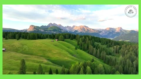 Breathe in Italy: The Dolomites in Ultra HD Serenity