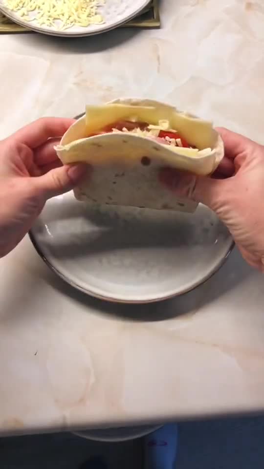 super yummy tomato wrap🔥