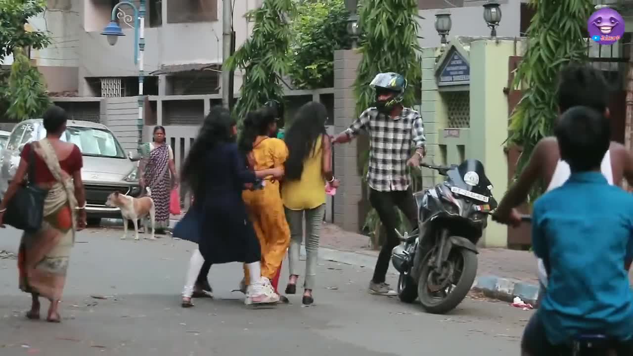 BIKE HORN PRANK (AK47 HORN) ?? PART 4 | PRANKS IN KOLKATA | YouTube Jokers 2022 |