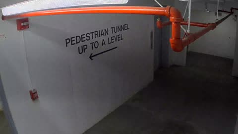 6013WHUGGELobby_2021-01-05_22h33min45s750ms.mp4