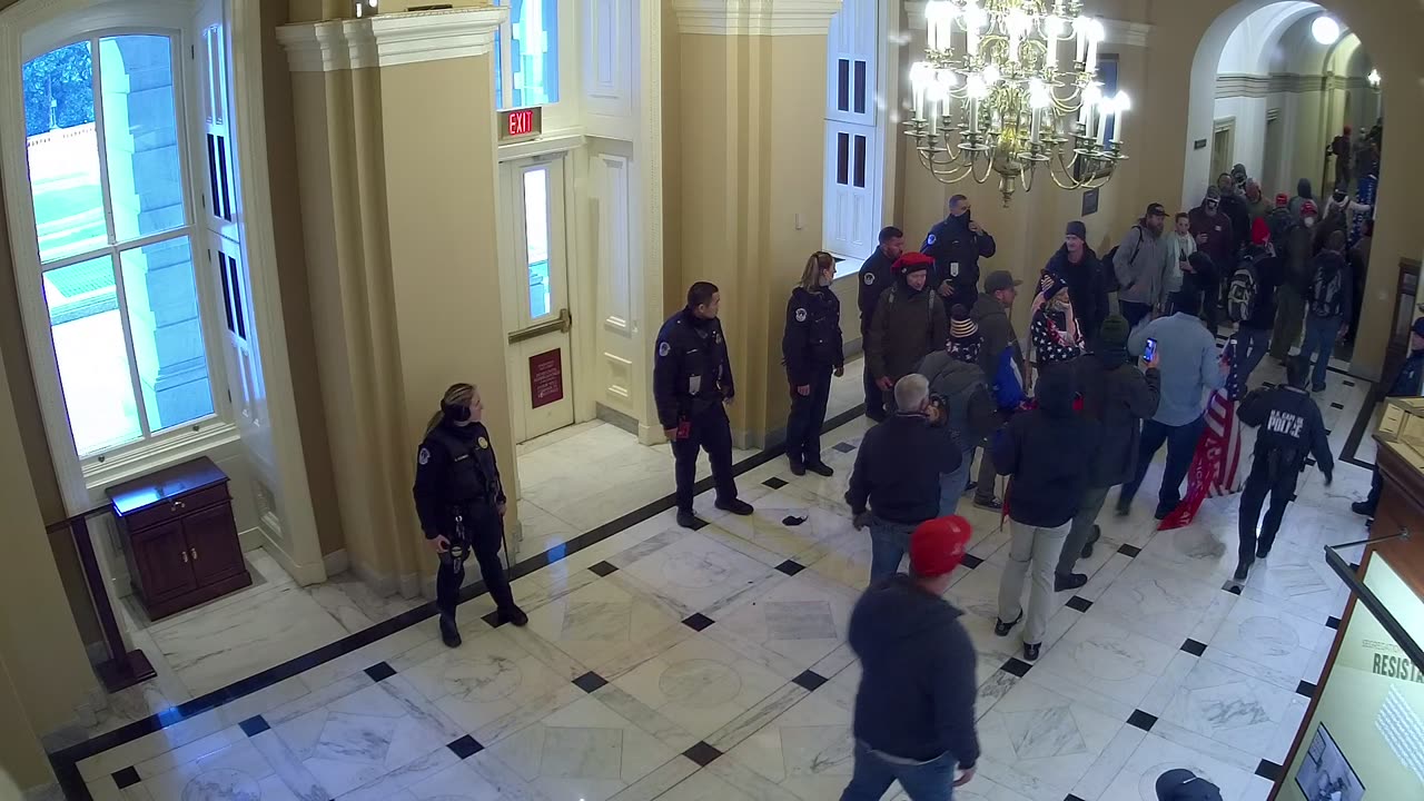 0153USCH01HouseWingDoor_2021-01-06_14h57min44s870ms.mp4