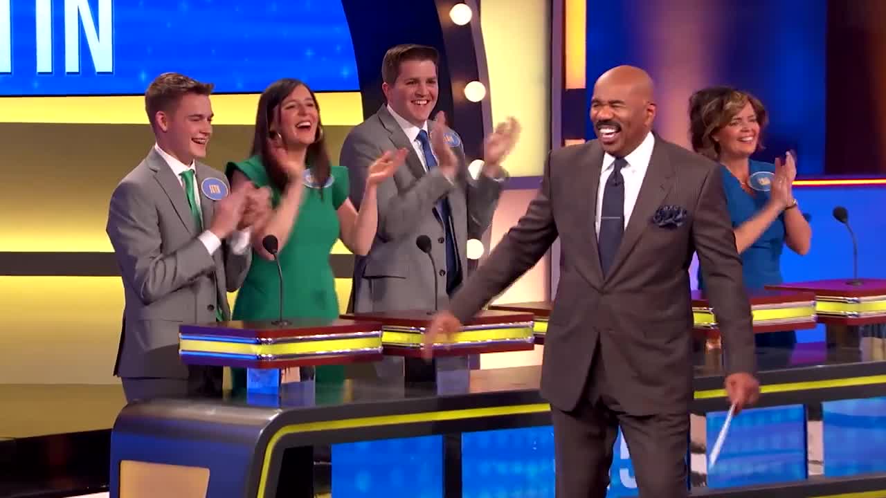 Steve Harvey can't believe a pastor gave this answer!