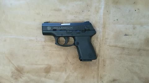 How to Disassemble the Taurus Millenium PT132, .32 ACP (7,65x17 mmSR/7,65 mm Browning)