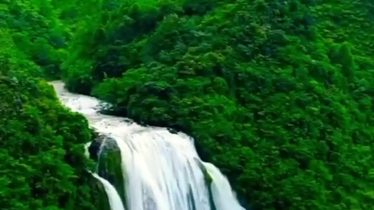 Nature Love water fall 🍁🍂🍂🍁🍁🍂