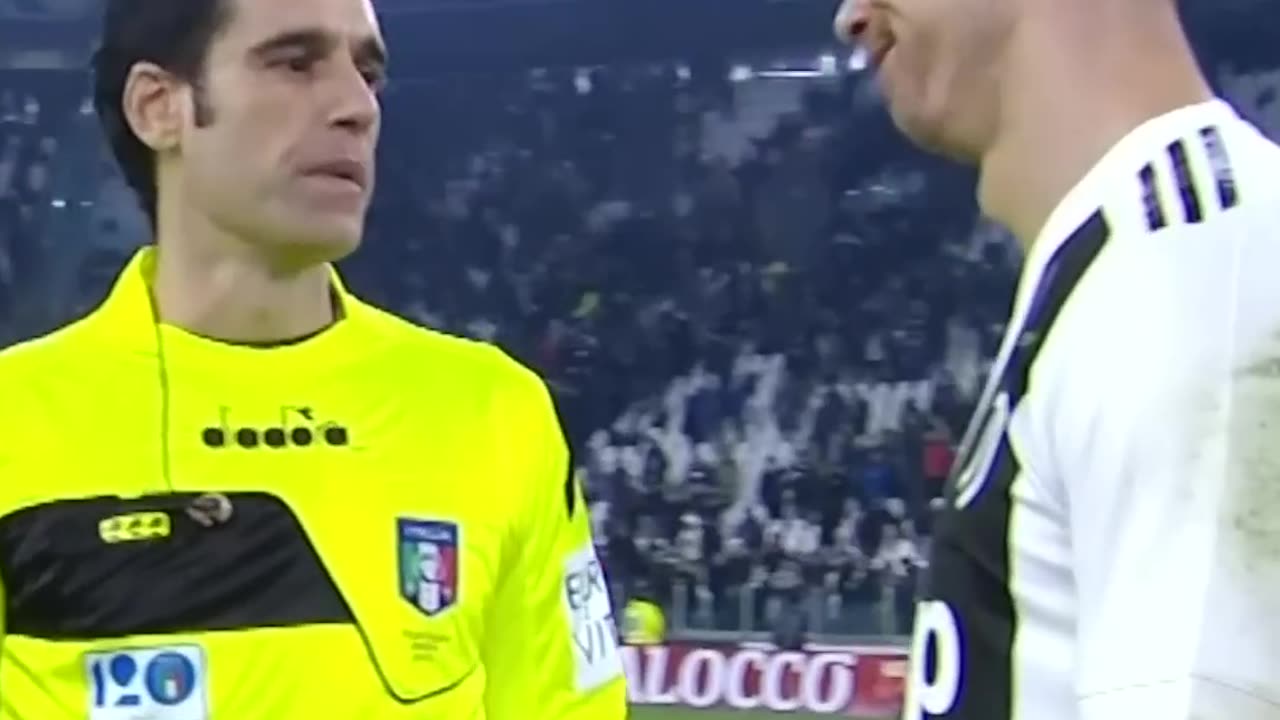 Ronaldo Vs referee