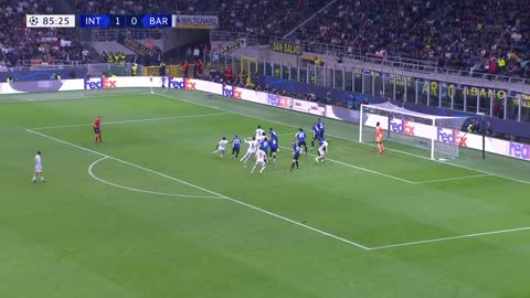 Champions League Highlights_Inter Milan v FC Barcelona