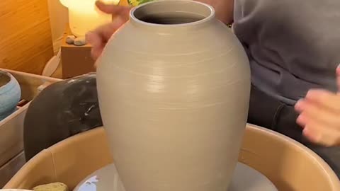 I think this is my favorite vase #pottery #asmr #satisfying