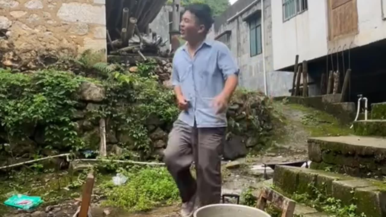 Funny laugh and comedy scenes 😆 🤣