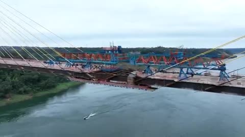 Brasil; Obras Federal 2° ponte Brasil / Paraguai