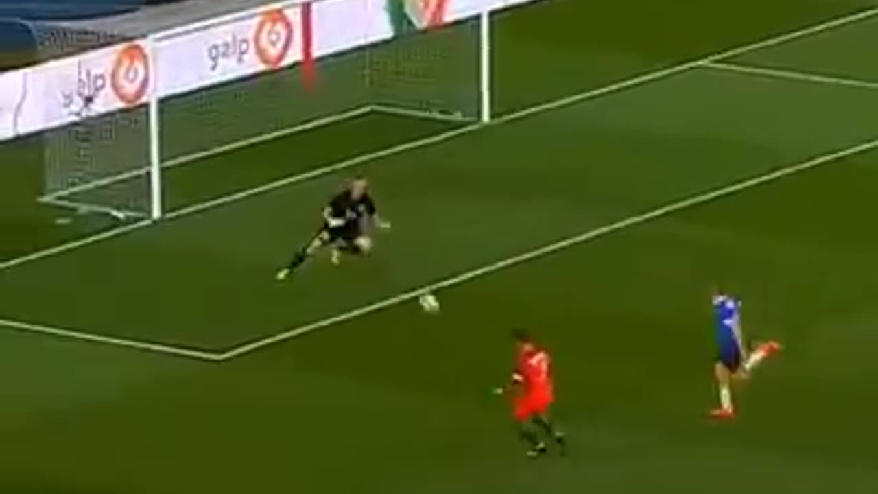 Ronaldo is again in game✌🖤🖤❤❣️😘