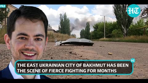 Ukraine's public admission of defeat Zelensky aide says Ukrainian troops may retreat.mp4