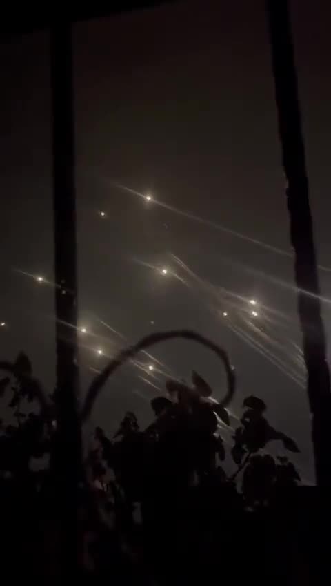 MAJOR missile strike from Gaza heading towards central Israel.