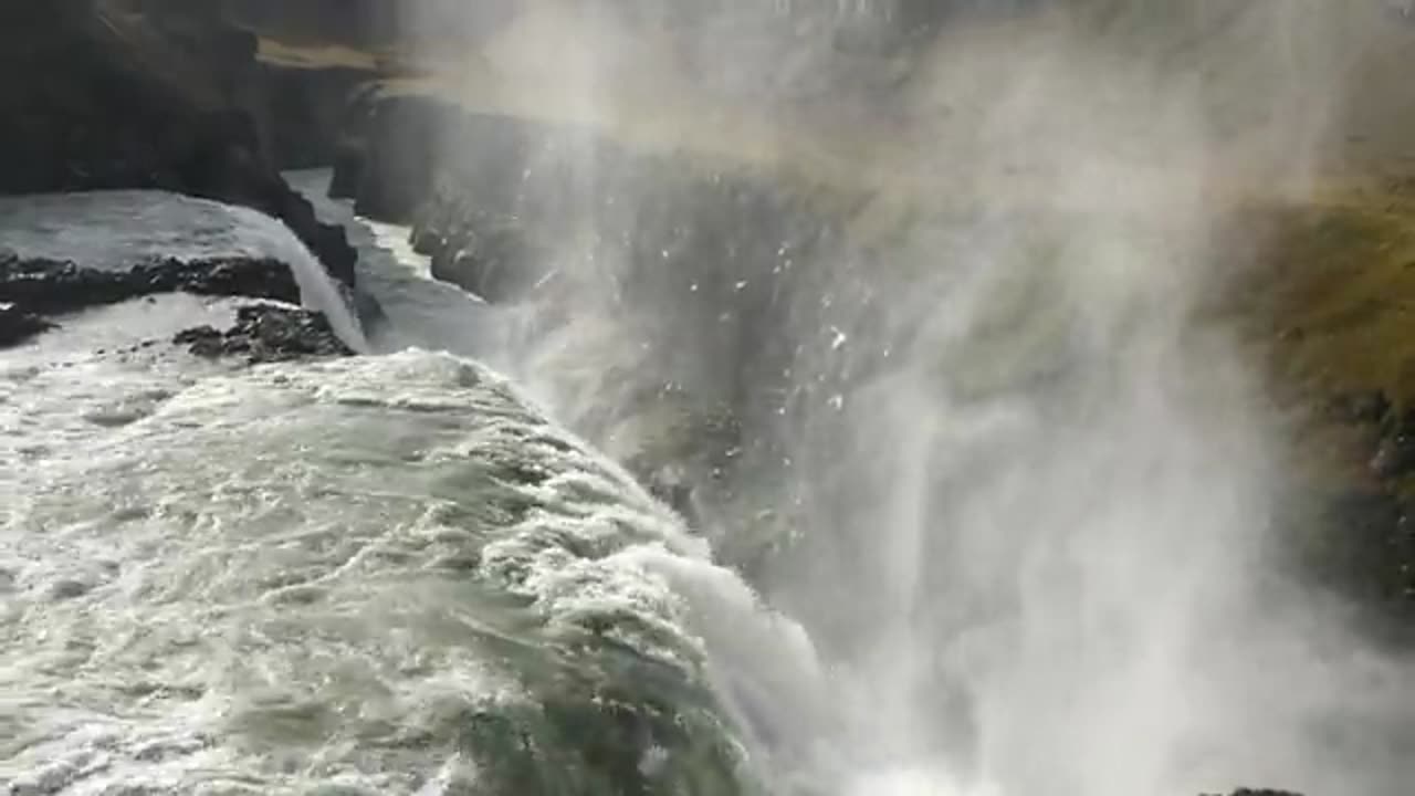 The sound of the waterfall for calm and relaxation