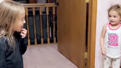 Sisters Work Together to Pull Tooth