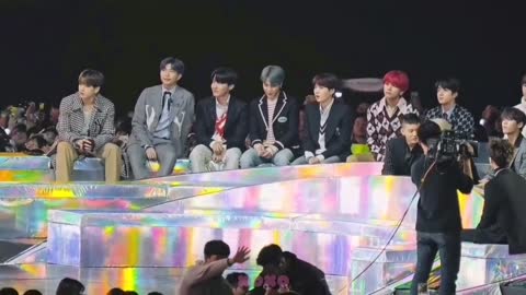 when blackpink and bts see each other