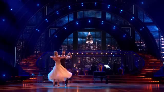 Rose and Giovanni return to the Ballroom with their Viennese Waltz ✨ BBC Strictly 2022