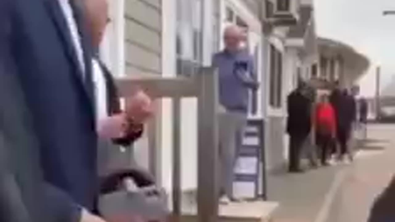 More love for Justin Trudeau?