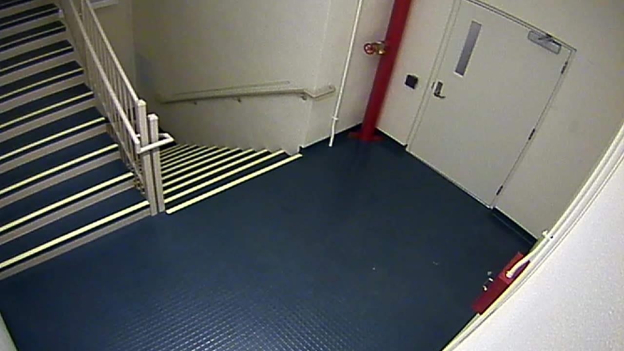 8412OHOB04Stair1_2021-01-06_00h00min01s390ms.mp4
