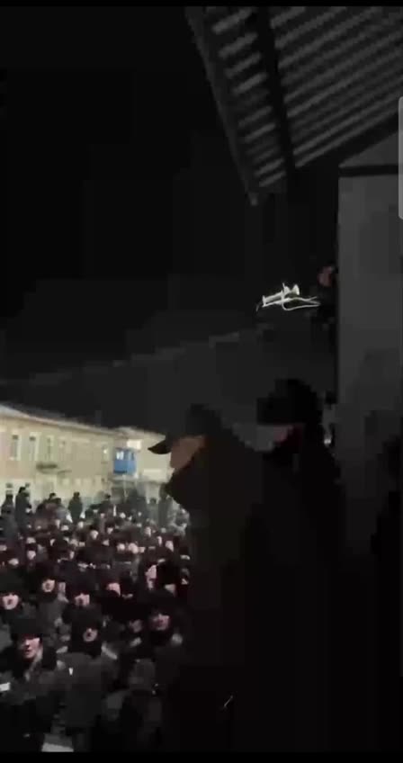 Prigozhin Recruits In Prison a Week After He Claimed He Wasn't Anymore